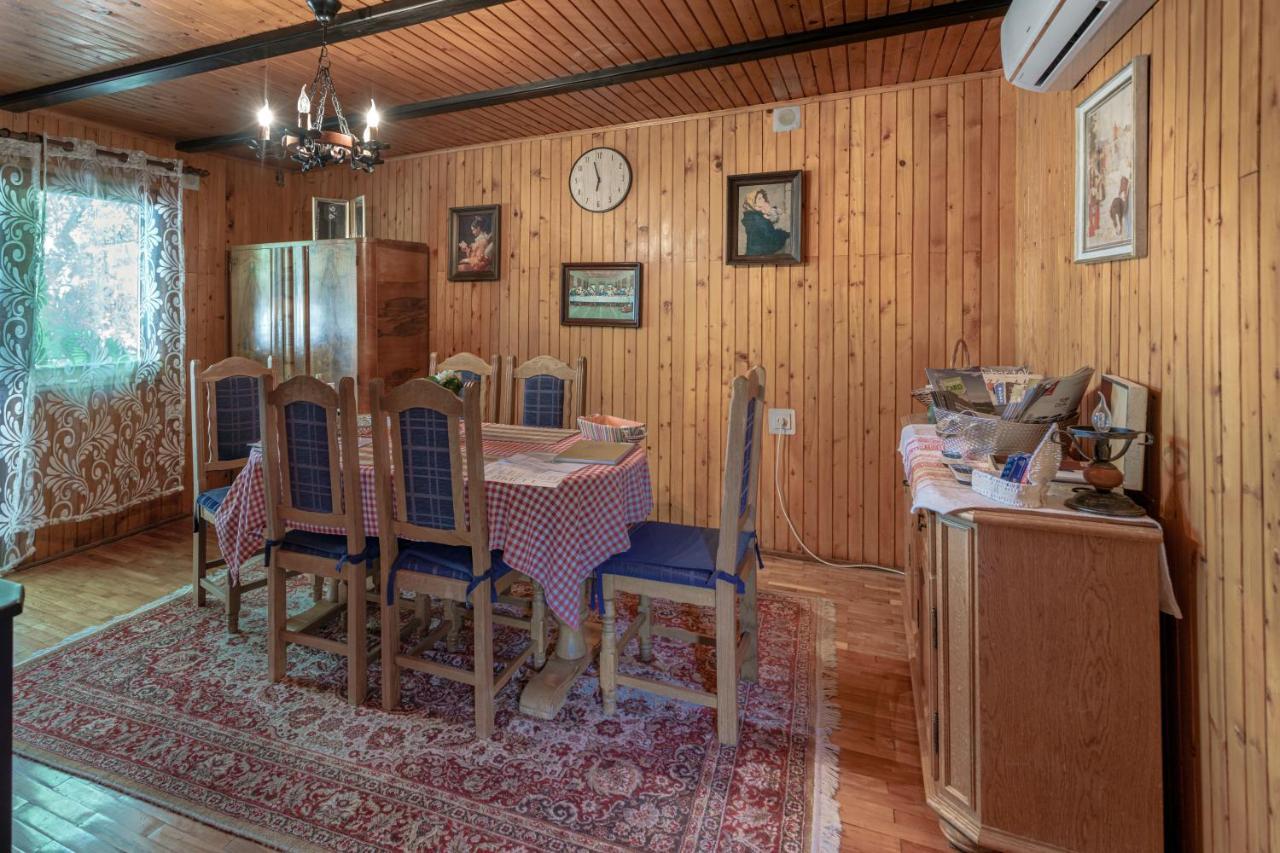Вилла Kuca Za Odmor Rukova Hiza Доня-Стубица Экстерьер фото